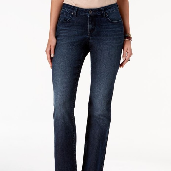 Style & Co. Denim - NWT Style & Co Curvy-Fit Bootcut Jeans Bradford 8S